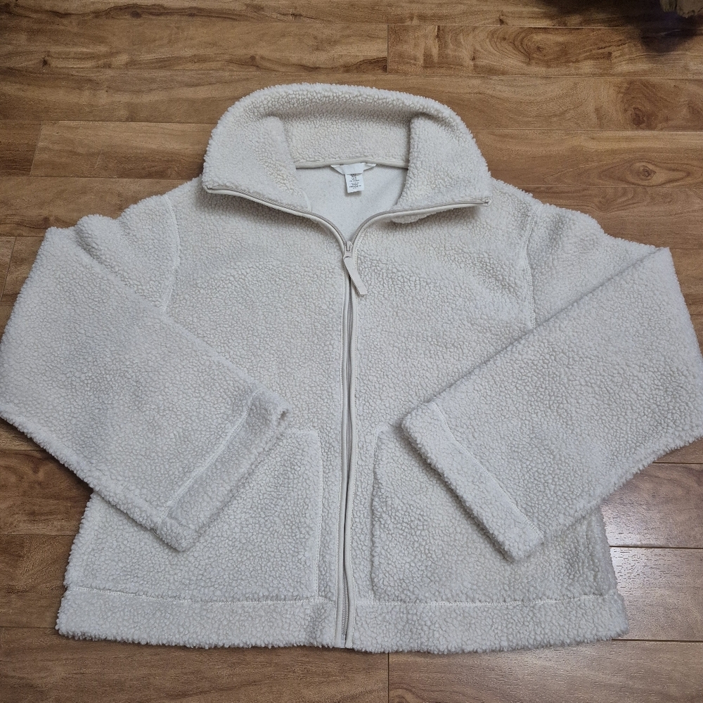 H&M Women’s Neutral Minimalist Cream Teddy Fleece Full-Zip Jacket – Size Medium - Picture 2 of 5